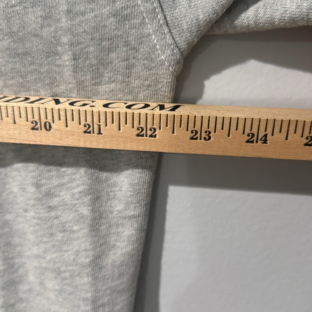Aerie Women's Sweatshirt Oversized Alumni 3-D Size X-Small Relaxed Fit - Picture 6 of 9